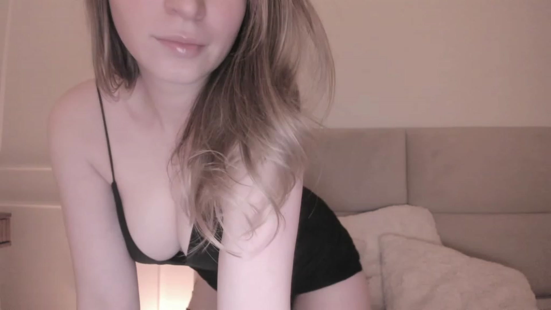 Gallery image thumbnail from Speculoos_'s myfreecams stream on, 01/23/2024, 20:38 image 1 of 20