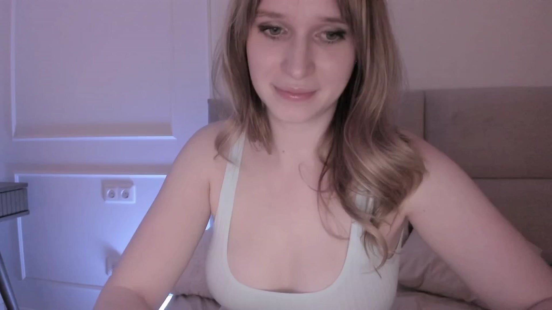 Gallery image thumbnail from Speculoos_'s myfreecams stream on, 01/30/2024, 20:32 image 7 of 20