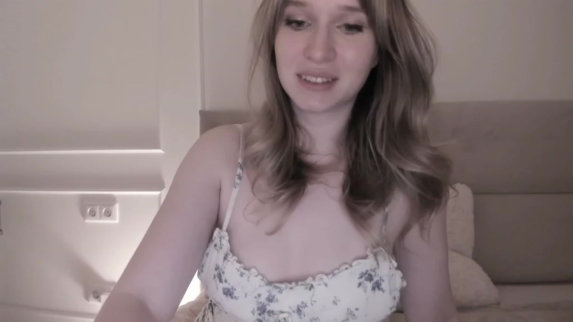 Gallery image thumbnail from Speculoos_'s myfreecams stream on, 01/31/2024, 20:35 image 1 of 20