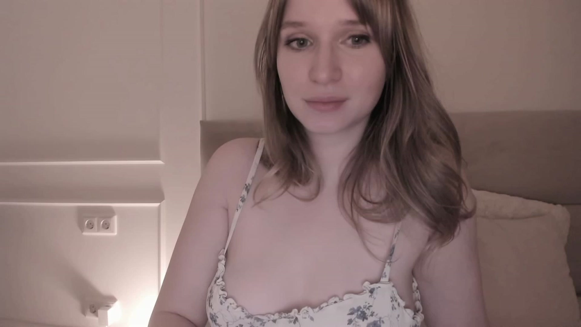 Gallery image thumbnail from Speculoos_'s myfreecams stream on, 01/31/2024, 20:35 image 13 of 20