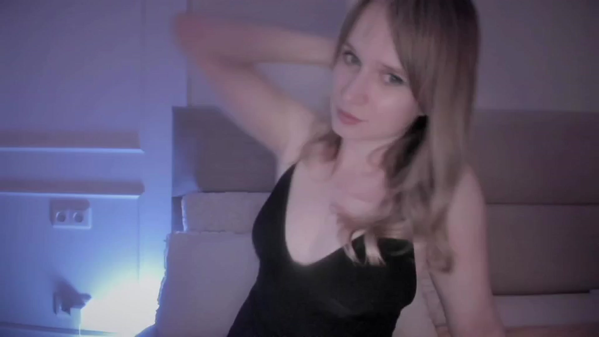 Gallery image thumbnail from Speculoos_'s myfreecams stream on, 06/03/2024, 20:16 image 3 of 20