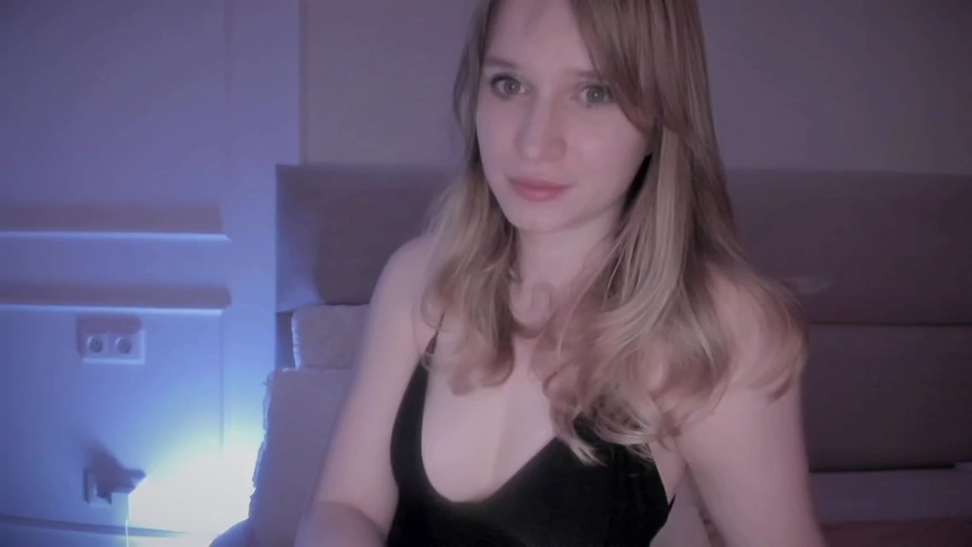 Gallery image thumbnail from Speculoos_'s myfreecams stream on, 06/03/2024, 20:16 image 5 of 20