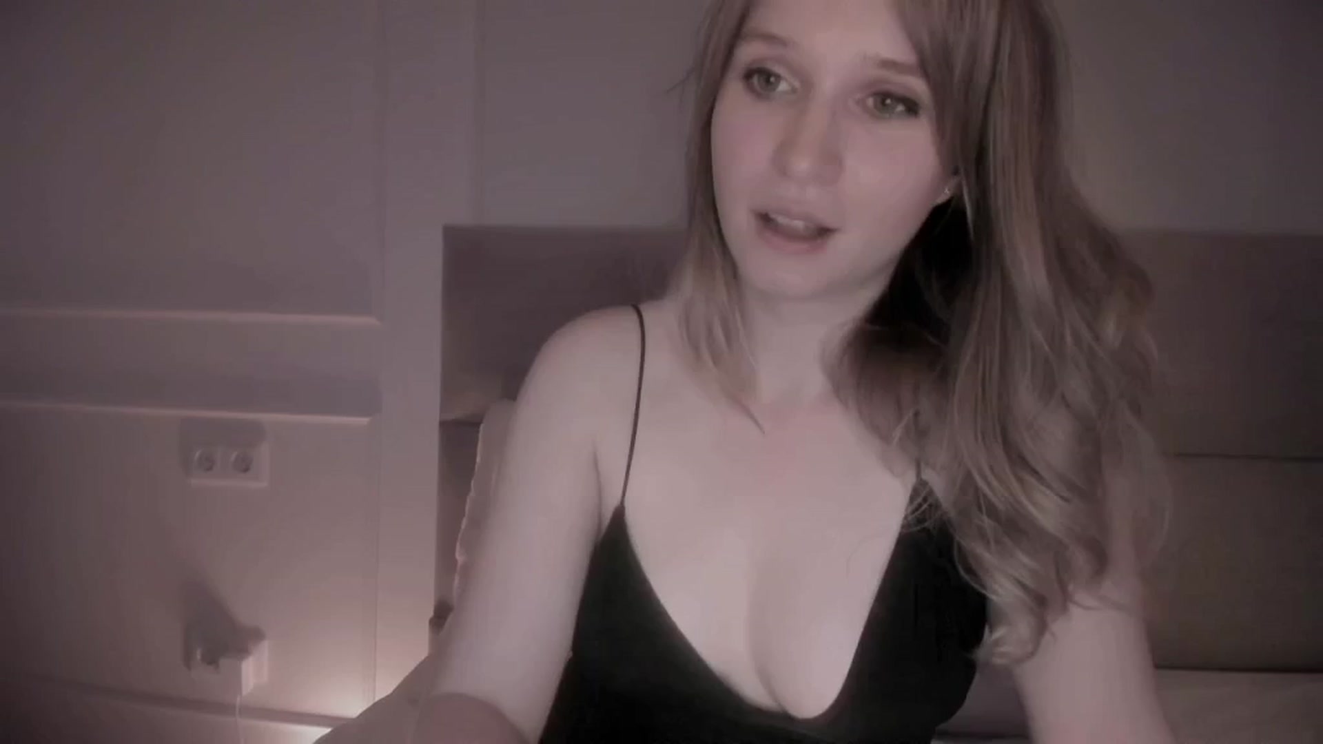 Gallery image thumbnail from Speculoos_'s myfreecams stream on, 07/30/2024, 19:48 image 12 of 20