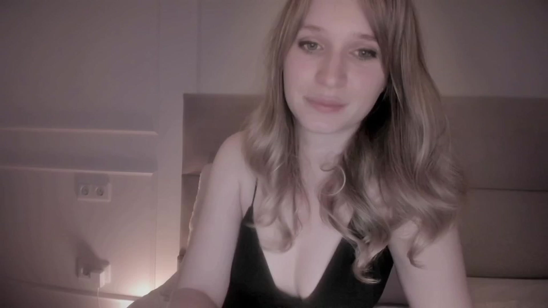 Gallery image thumbnail from Speculoos_'s myfreecams stream on, 07/30/2024, 19:48 image 3 of 20
