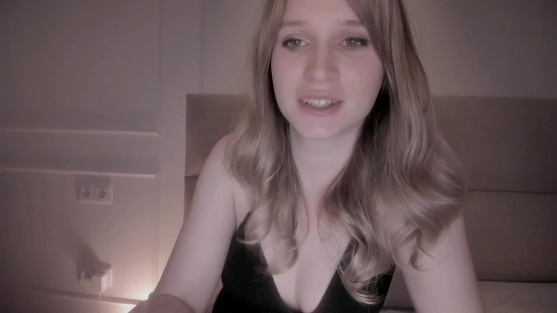 Gallery image thumbnail from Speculoos_'s myfreecams stream on, 07/30/2024, 19:48 image 1 of 20