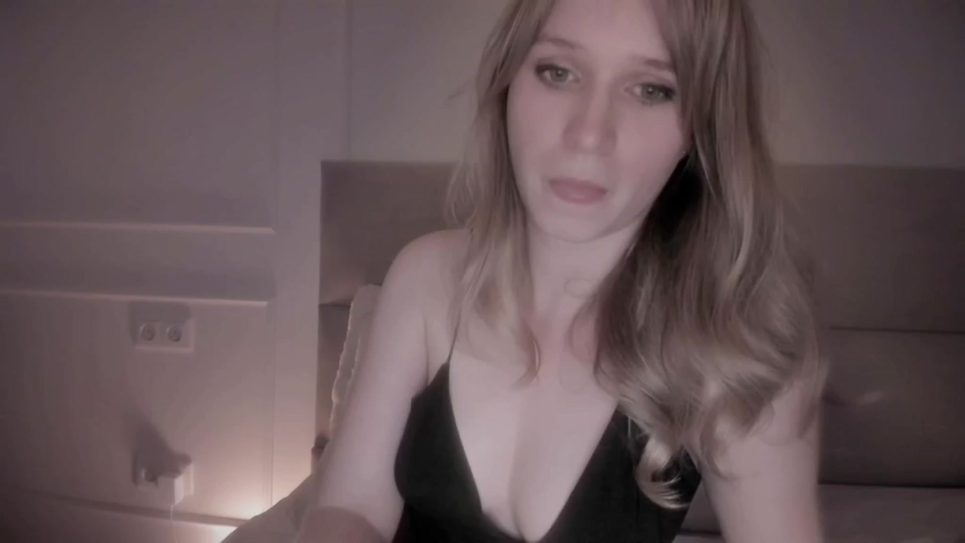 Gallery image thumbnail from Speculoos_'s myfreecams stream on, 07/30/2024, 19:48 image 7 of 20