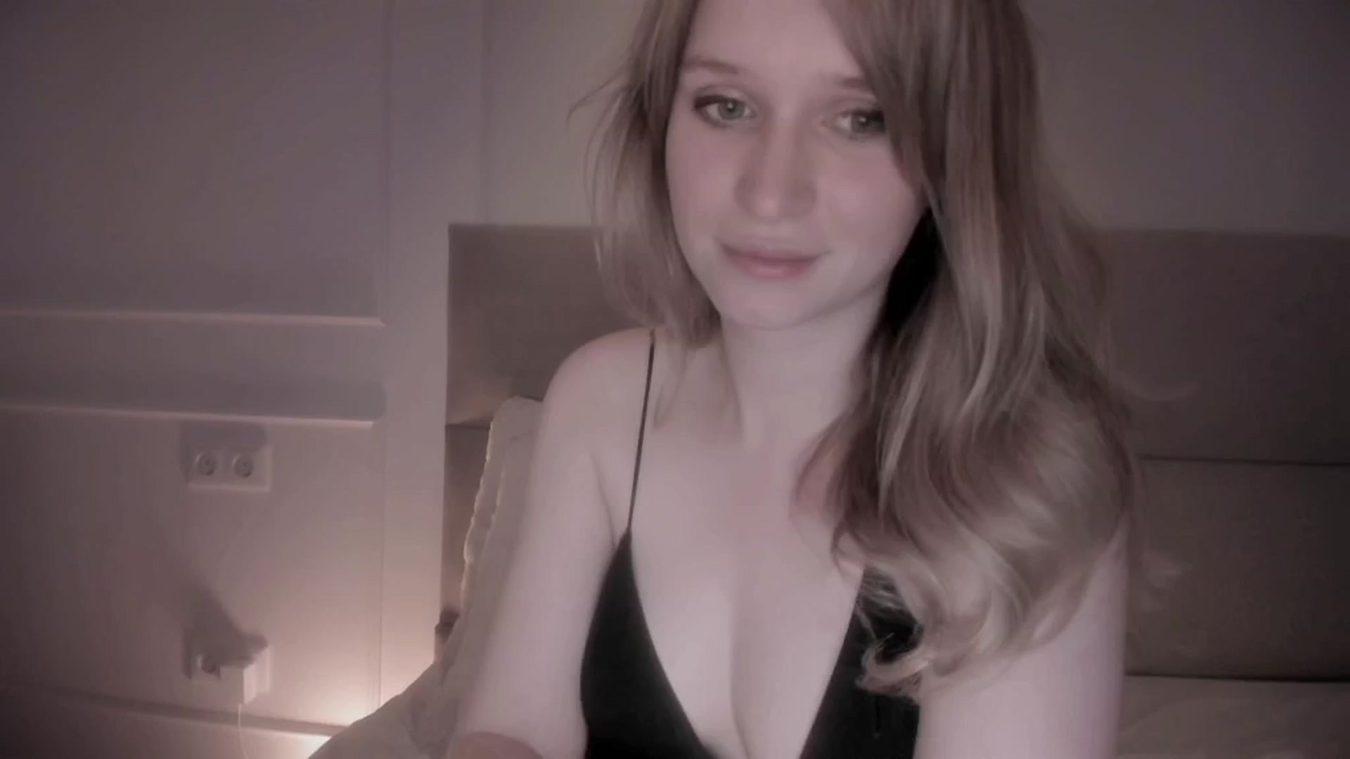 Gallery image thumbnail from Speculoos_'s myfreecams stream on, 07/30/2024, 19:48 image 9 of 20