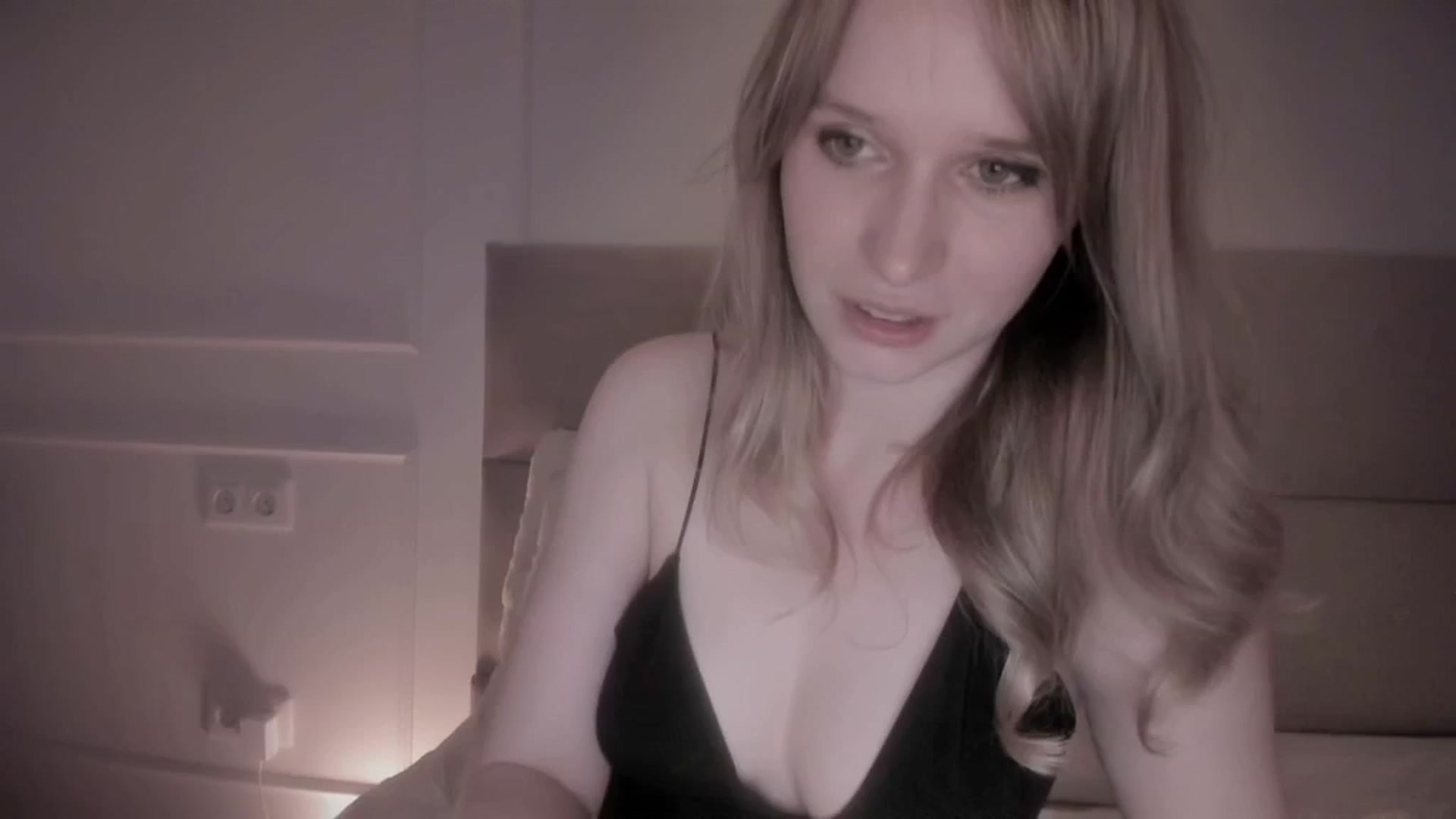 Gallery image thumbnail from Speculoos_'s myfreecams stream on, 07/30/2024, 19:48 image 8 of 20