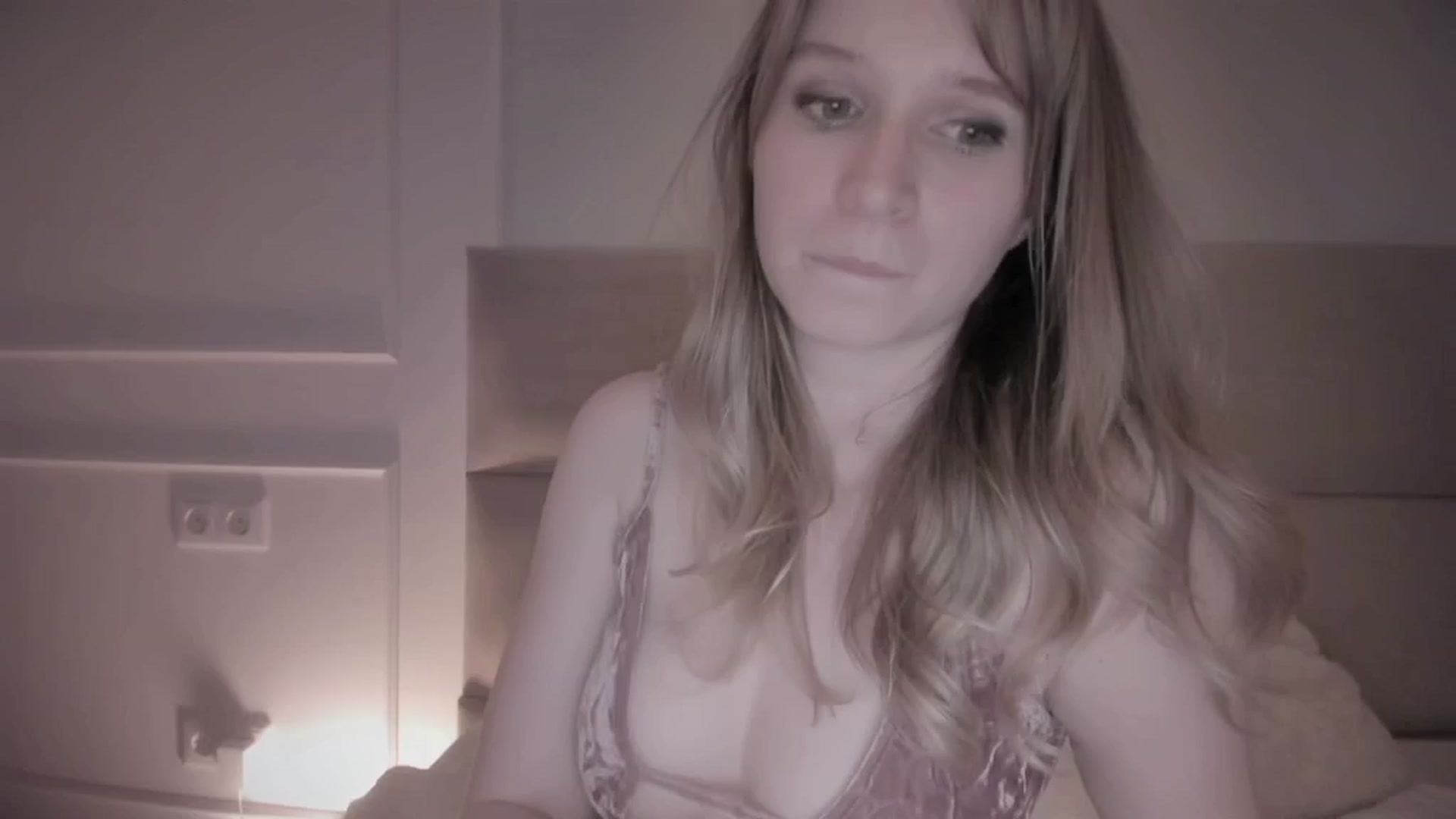 Gallery image thumbnail from Speculoos_'s myfreecams stream on, 07/31/2024, 20:00 image 16 of 20