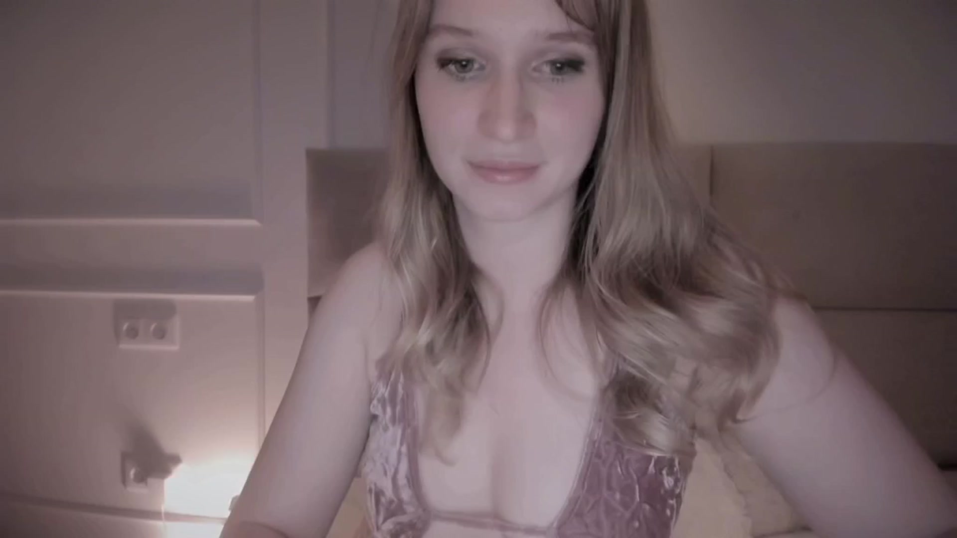 Gallery image thumbnail from Speculoos_'s myfreecams stream on, 07/31/2024, 20:00 image 1 of 20