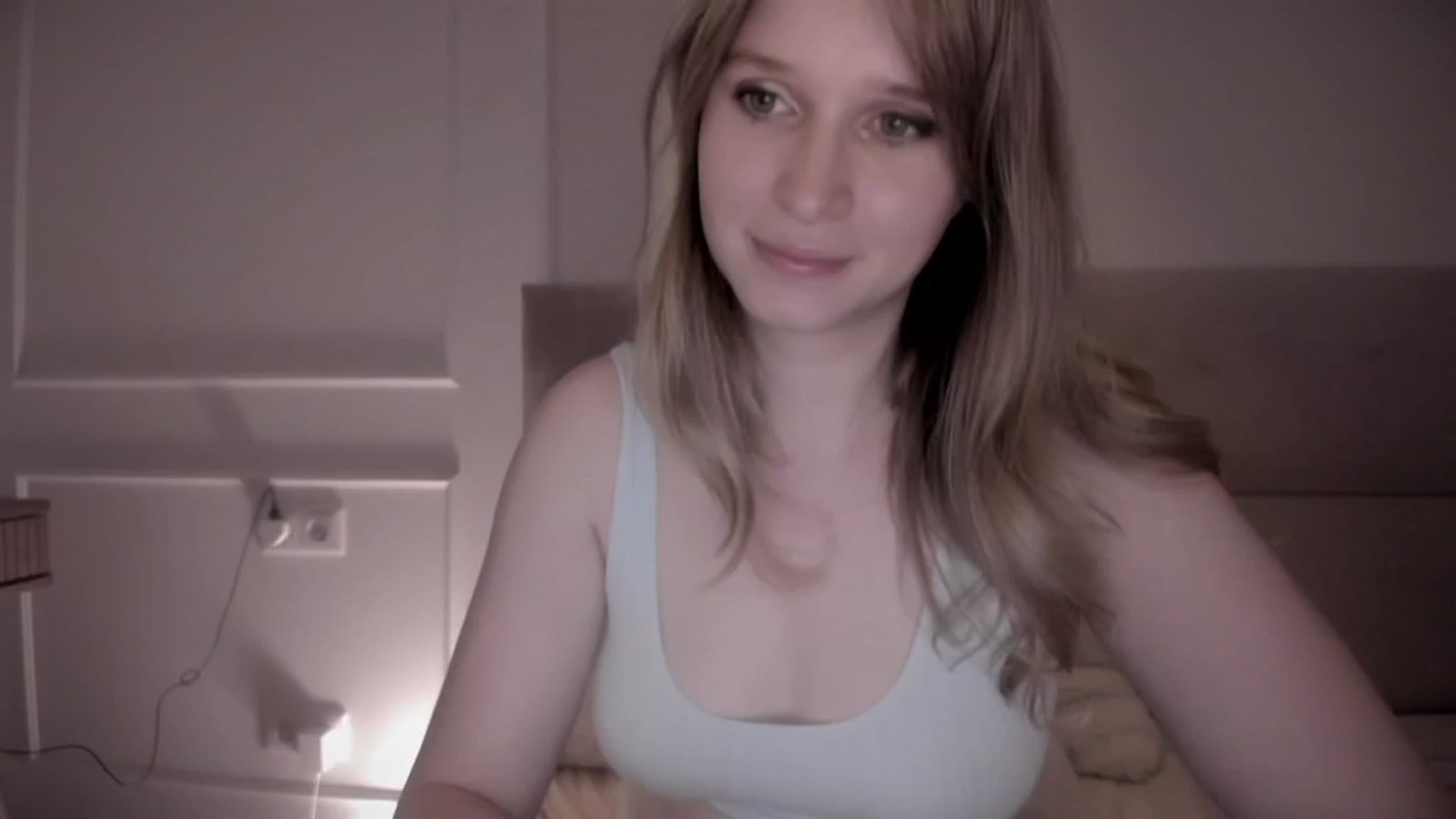 Gallery image thumbnail from Speculoos_'s myfreecams stream on, 08/07/2024, 20:03 image 5 of 20
