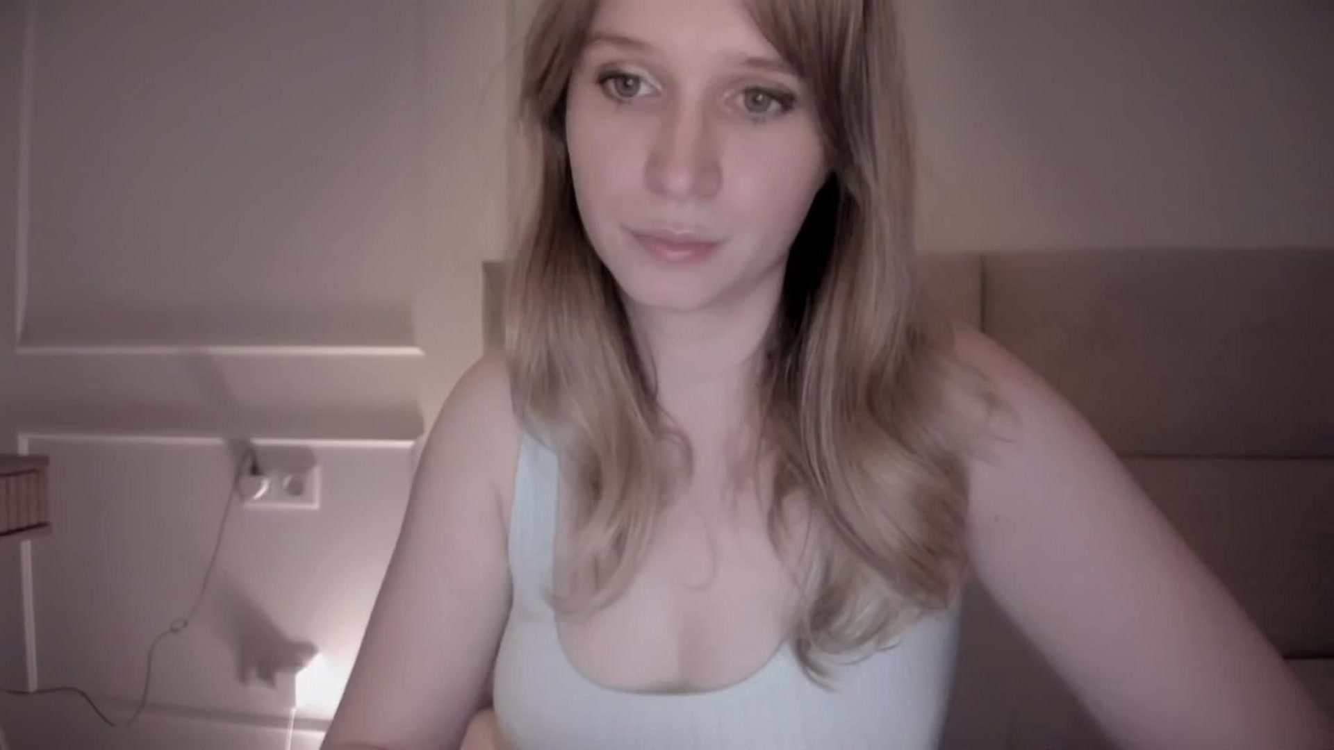 Gallery image thumbnail from Speculoos_'s myfreecams stream on, 08/07/2024, 20:03 image 11 of 20
