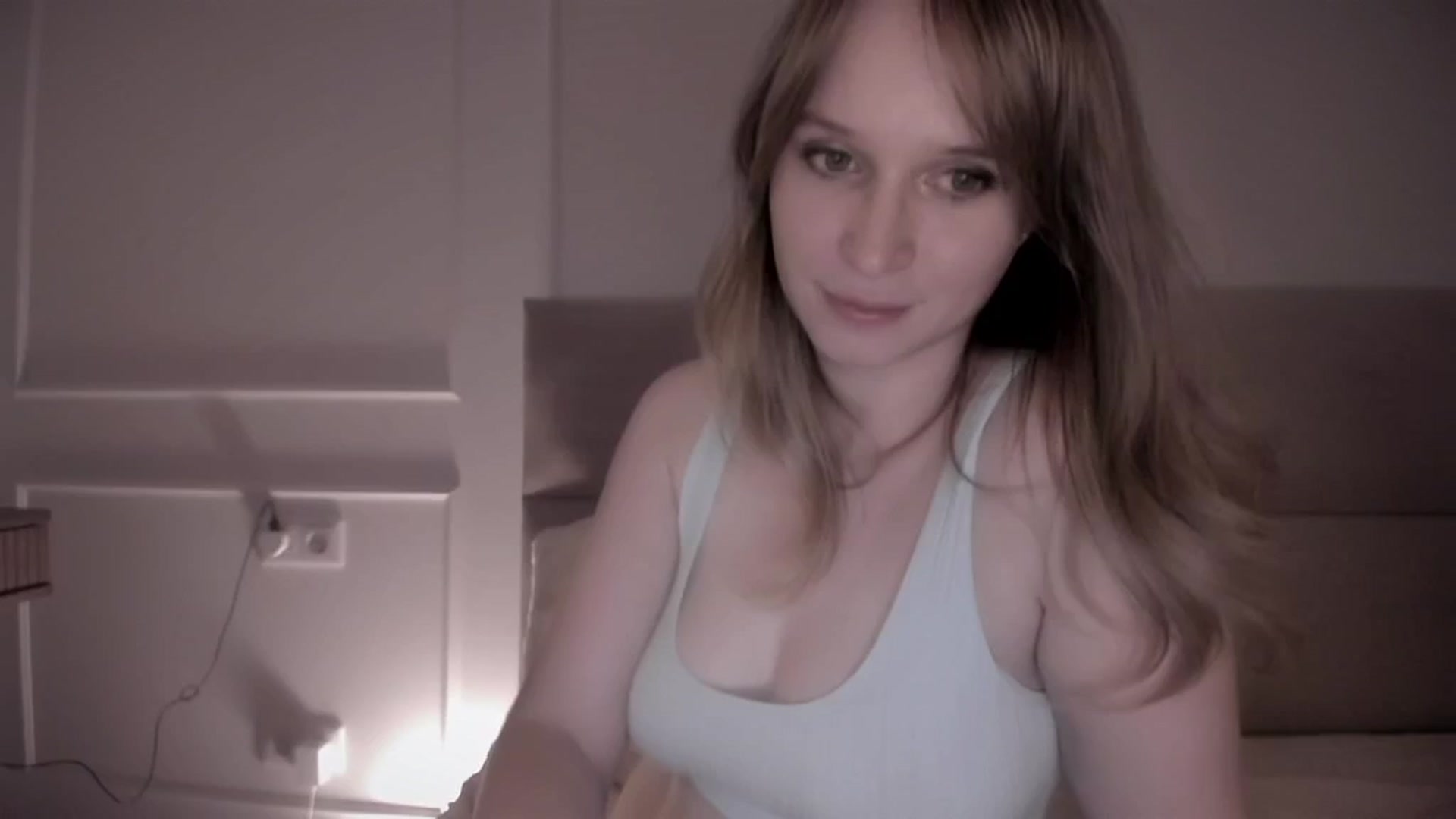 Gallery image thumbnail from Speculoos_'s myfreecams stream on, 08/07/2024, 20:03 image 8 of 20