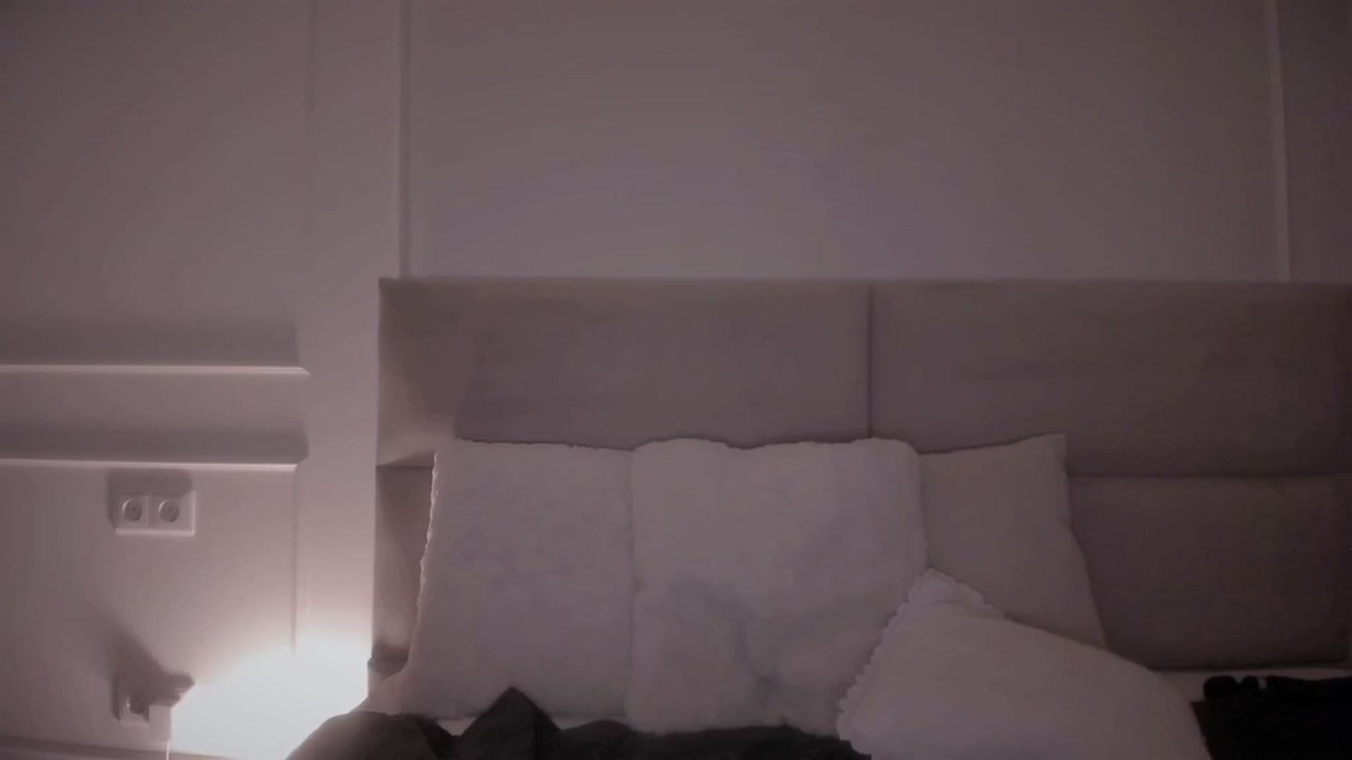 Gallery image thumbnail from Speculoos_'s myfreecams stream on, 10/27/2024, 20:31 image 10 of 20