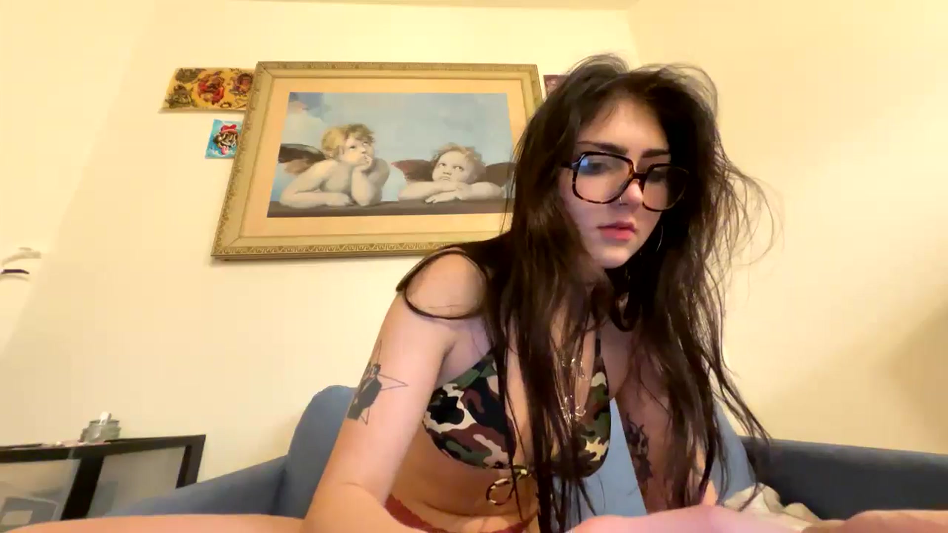 Gallery image thumbnail from SpencerJune's myfreecams stream on, 12/16/2024, 07:37 image 18 of 20