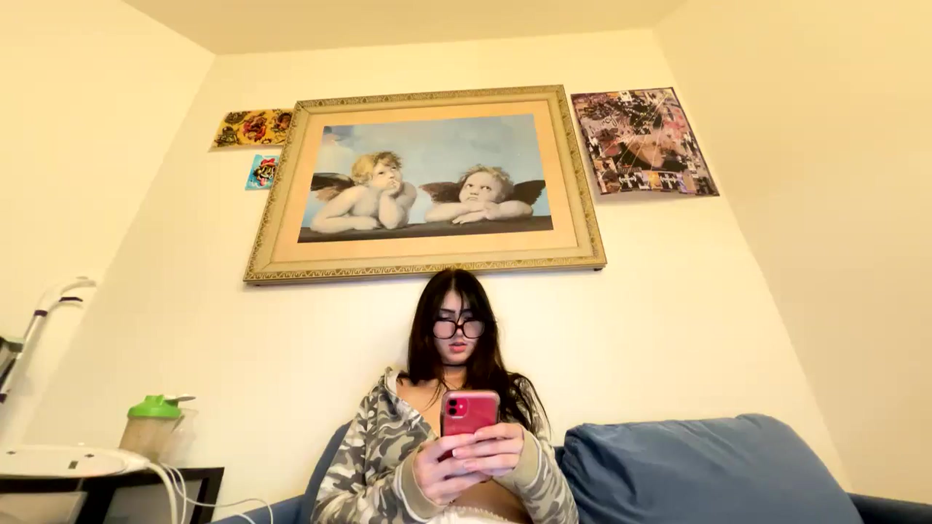 Gallery image thumbnail from SpencerJune's myfreecams stream on, 12/19/2024, 05:13 image 7 of 20