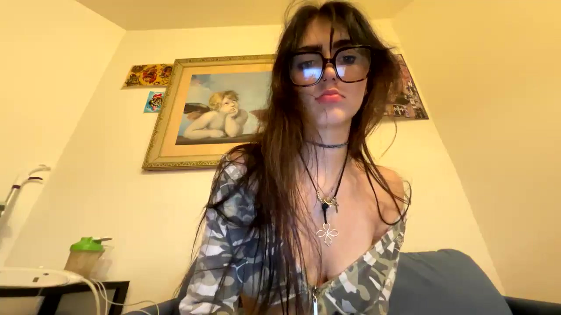 Gallery image thumbnail from SpencerJune's myfreecams stream on, 12/19/2024, 05:13 image 5 of 20