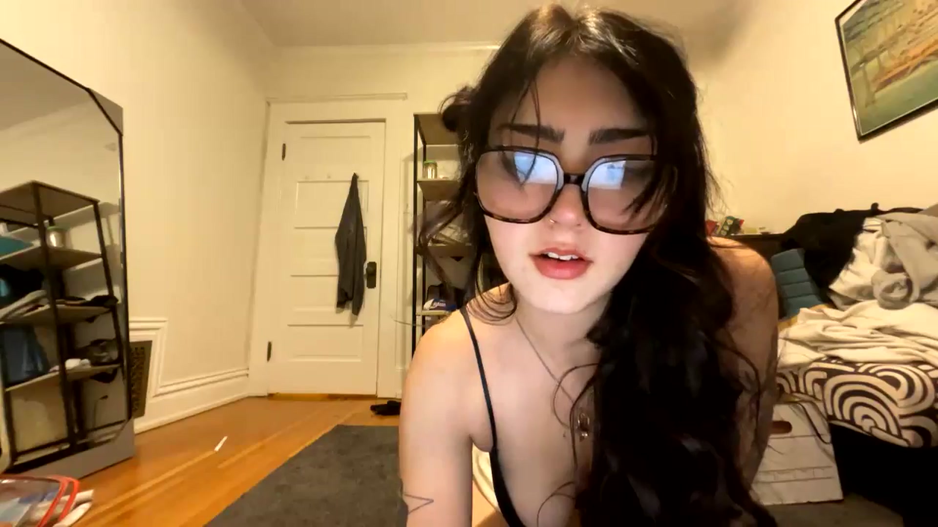 Gallery image thumbnail from SpencerJune's myfreecams stream on, 01/01/2025, 03:29 image 7 of 20