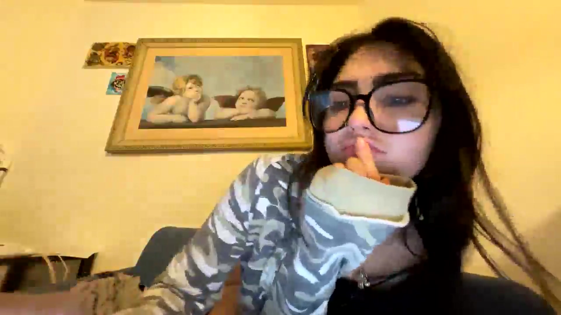 Gallery image thumbnail from SpencerJune's myfreecams stream on, 01/03/2025, 21:14 image 13 of 20