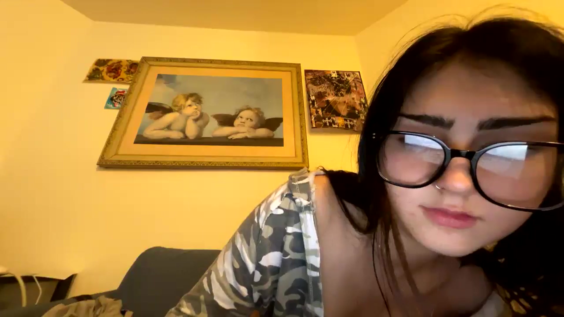 Gallery image thumbnail from SpencerJune's myfreecams stream on, 01/03/2025, 21:14 image 3 of 20