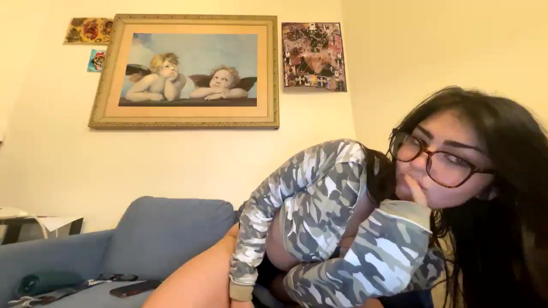 Gallery image thumbnail from SpencerJune's myfreecams stream on, 01/04/2025, 06:24 image 7 of 20