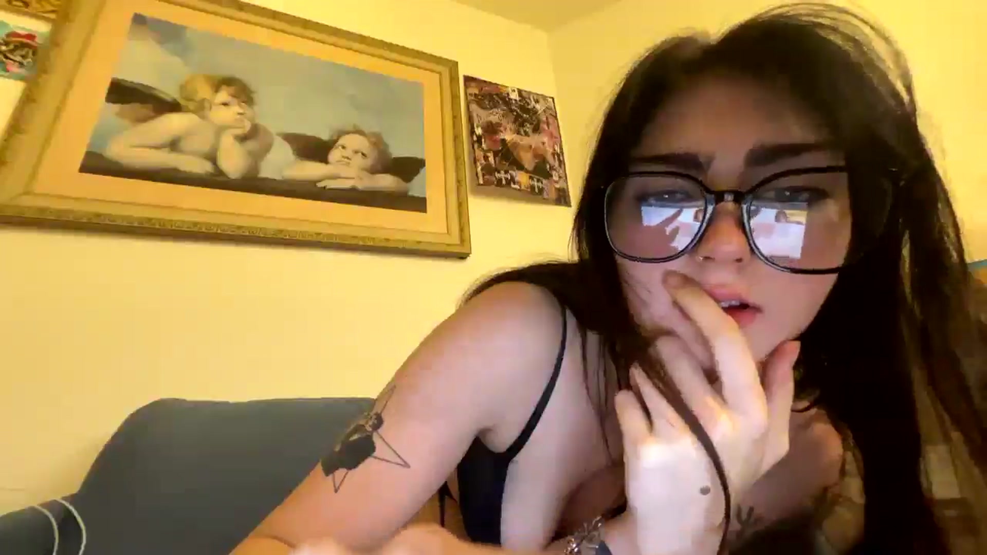 Gallery image thumbnail from SpencerJune's myfreecams stream on, 01/05/2025, 07:21 image 5 of 20
