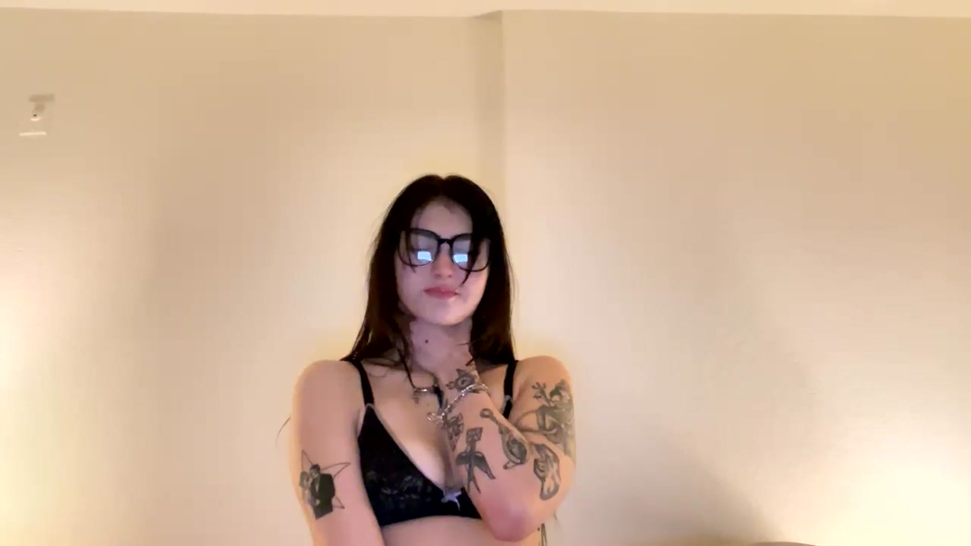 Gallery image thumbnail from SpencerJune's myfreecams stream on, 01/16/2025, 04:56 image 9 of 20