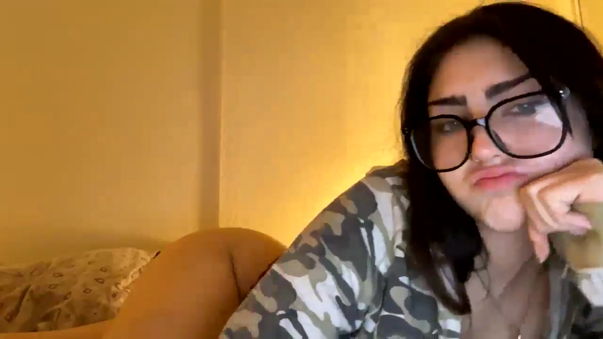 Gallery image thumbnail from SpencerJune's myfreecams stream on, 01/18/2025, 07:02 image 20 of 20