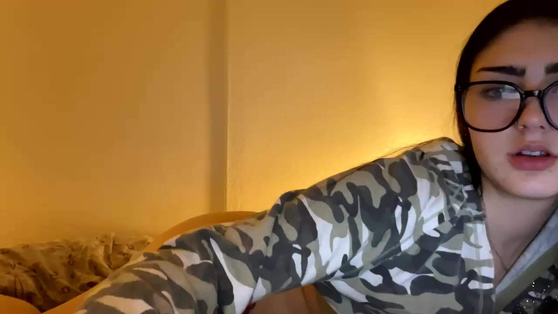 Gallery image thumbnail from SpencerJune's myfreecams stream on, 01/18/2025, 07:42 image 1 of 20