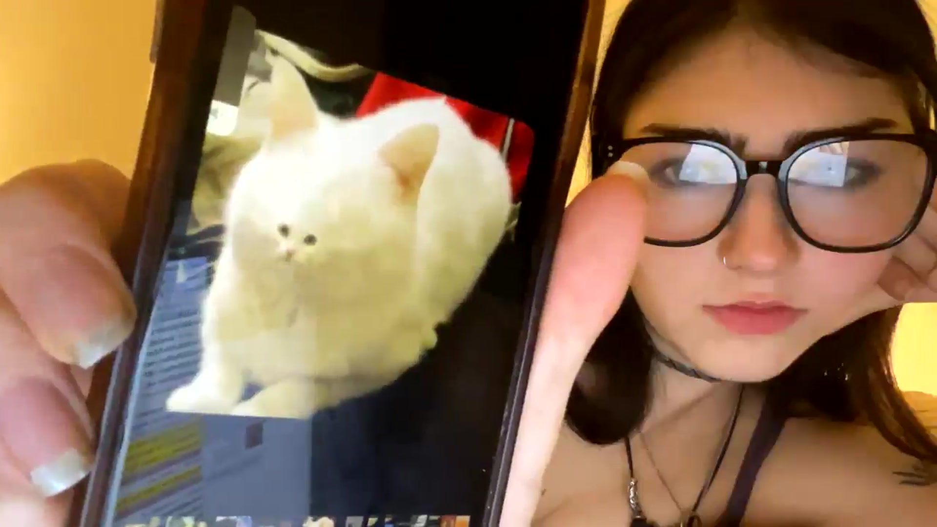 Gallery image thumbnail from SpencerJune's myfreecams stream on, 01/19/2025, 06:07 image 18 of 20