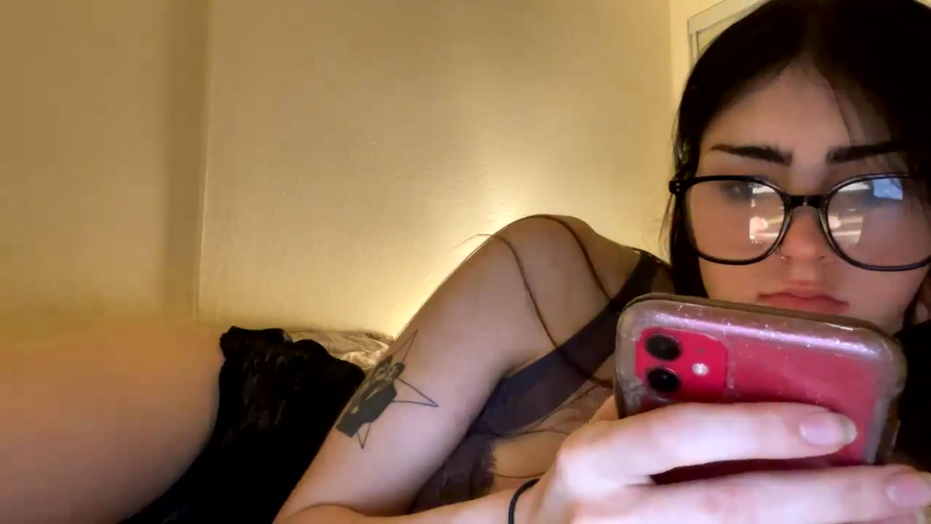 Gallery image thumbnail from SpencerJune's myfreecams stream on, 01/21/2025, 03:48 image 8 of 20