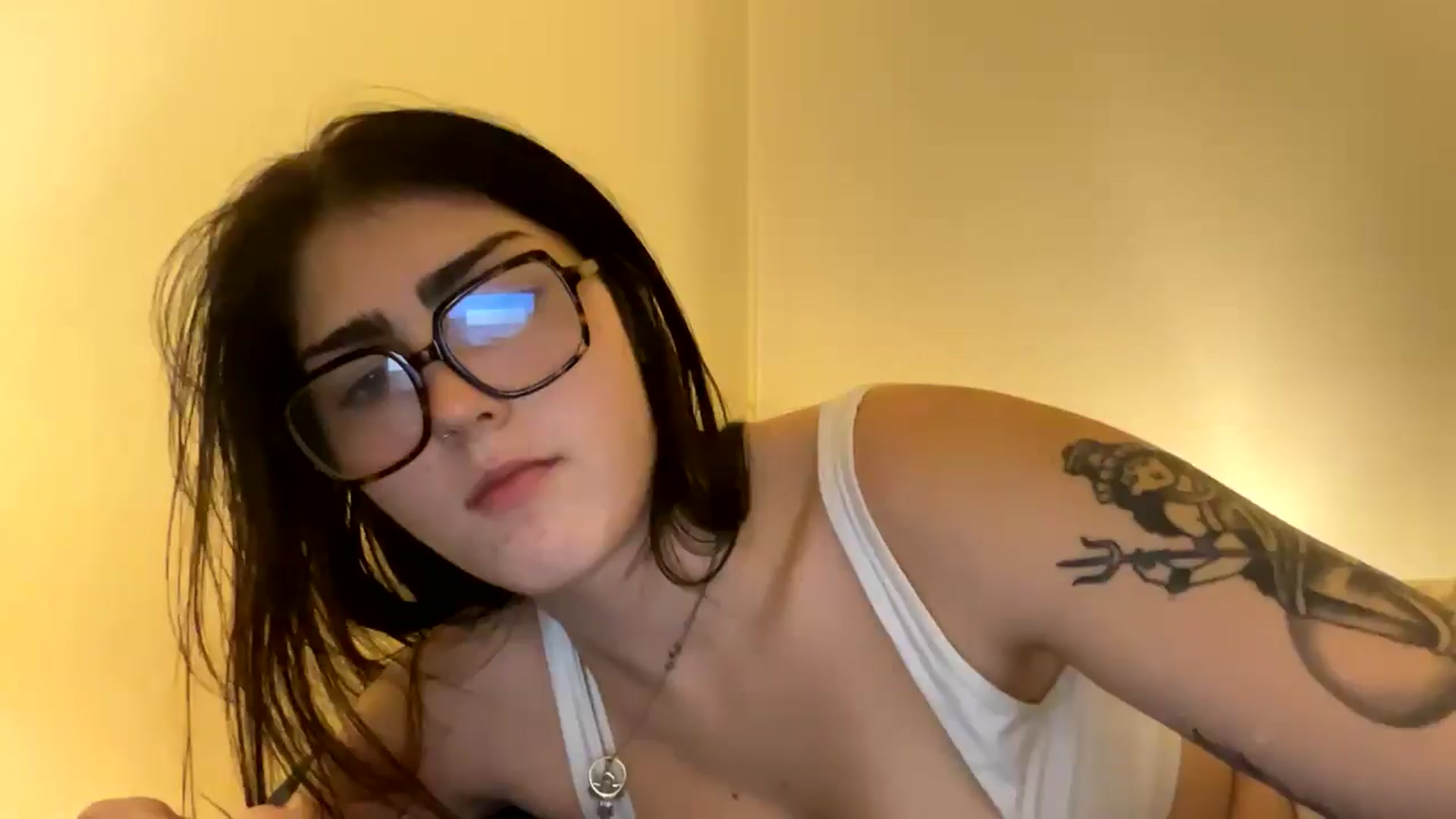 Gallery image thumbnail from SpencerJune's myfreecams stream on, 01/31/2025, 03:59 image 1 of 20