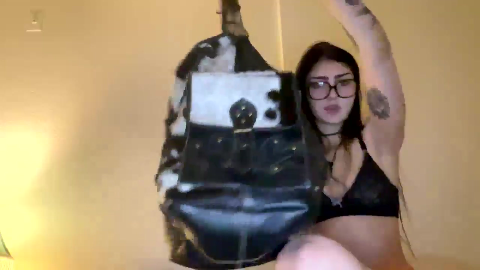 Gallery image thumbnail from SpencerJune's myfreecams stream on, 02/03/2025, 05:25 image 12 of 20