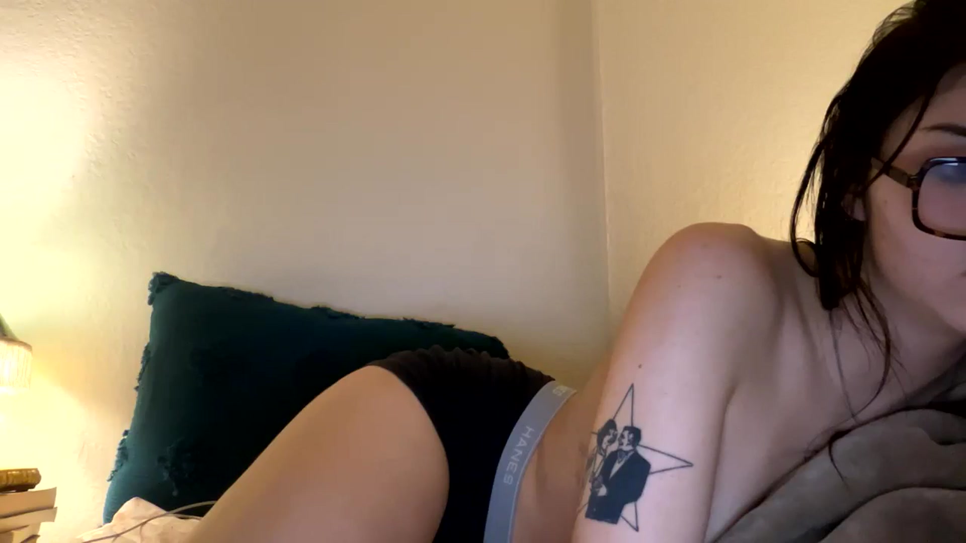 Gallery image thumbnail from SpencerJune's myfreecams stream on, 02/04/2025, 08:01 image 7 of 20