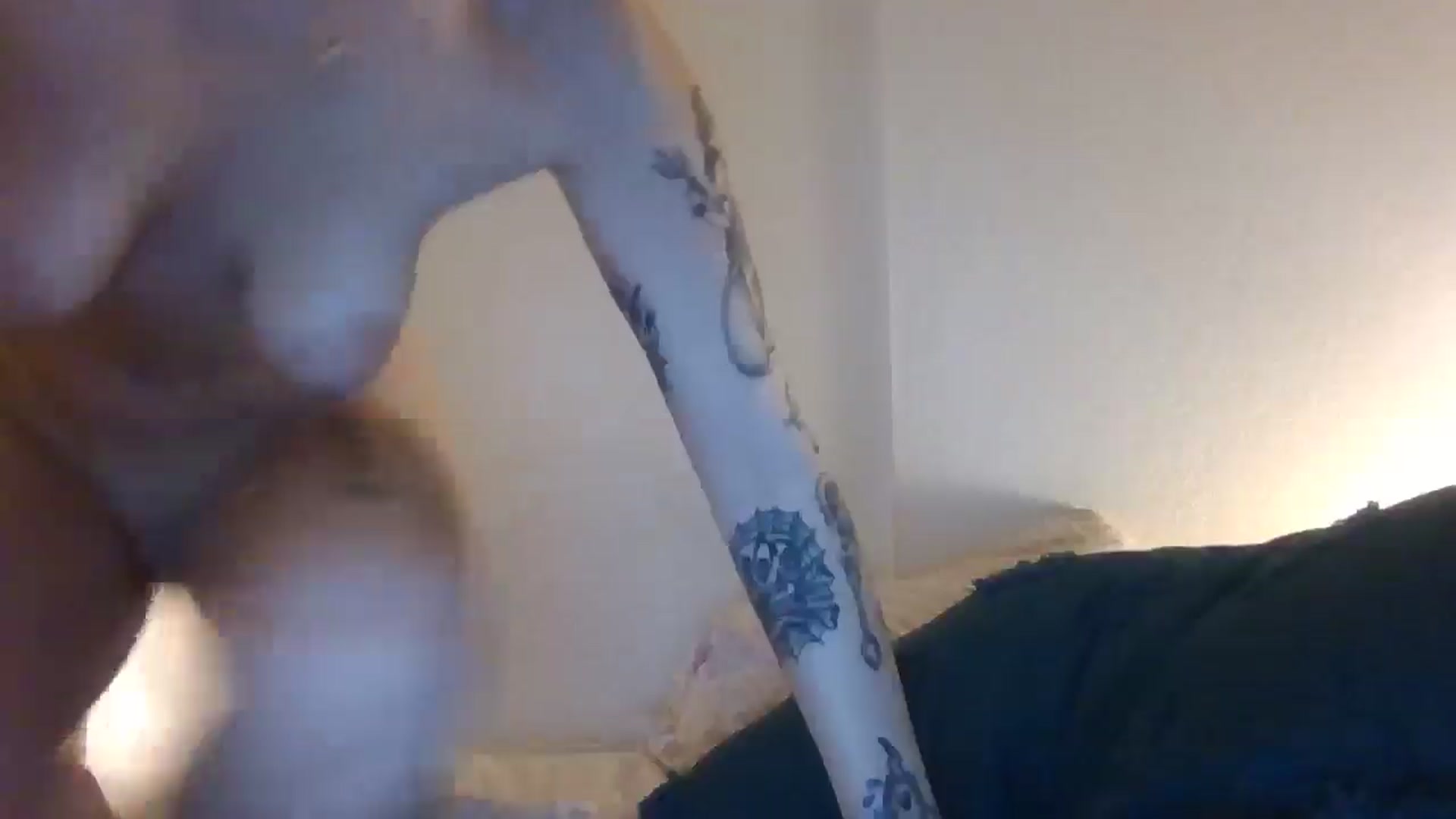 Gallery image thumbnail from SpencerJune's myfreecams stream on, 02/17/2025, 05:34 image 13 of 20