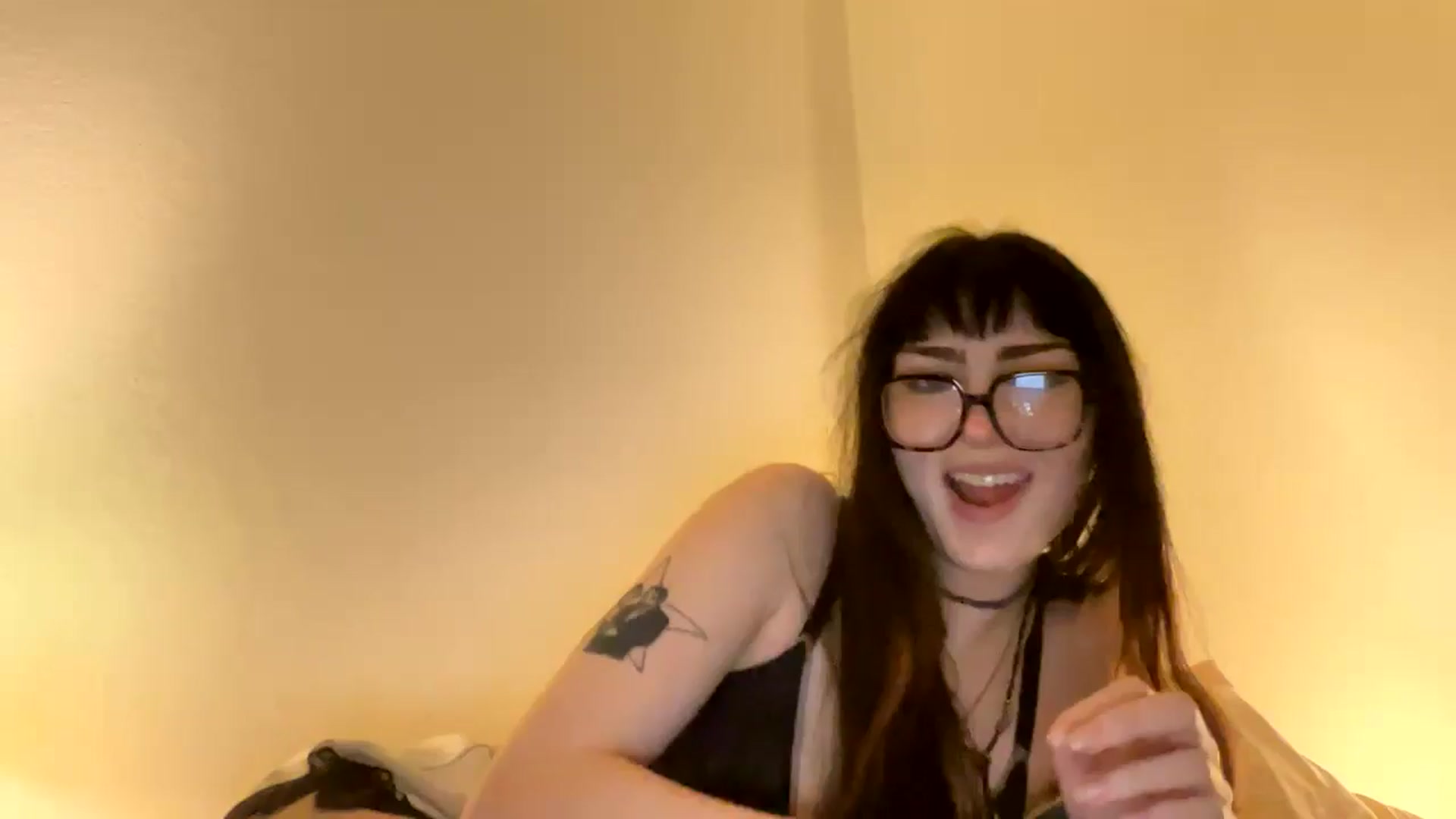 Gallery image thumbnail from SpencerJune's myfreecams stream on, 02/24/2025, 02:38 image 1 of 20