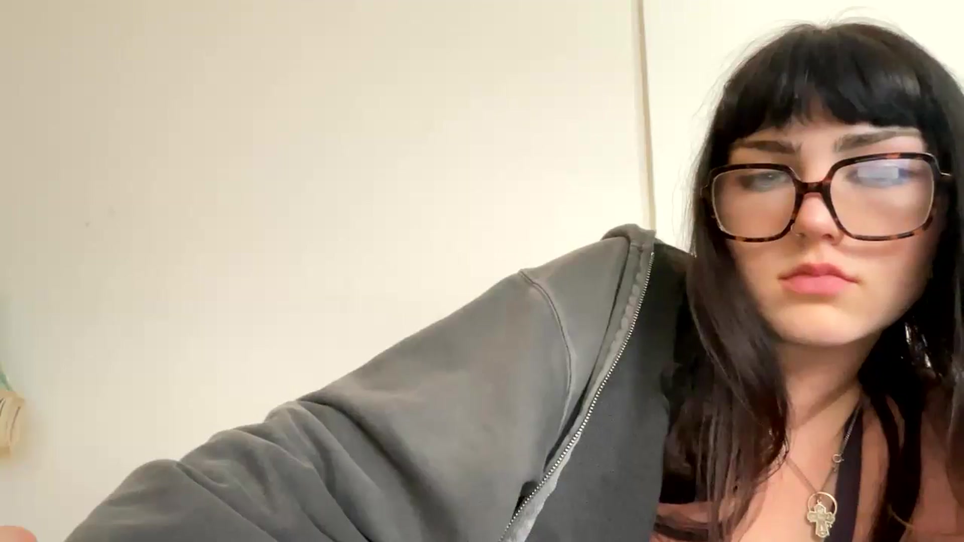 Gallery image thumbnail from SpencerJune's myfreecams stream on, 03/10/2025, 21:30 image 19 of 20