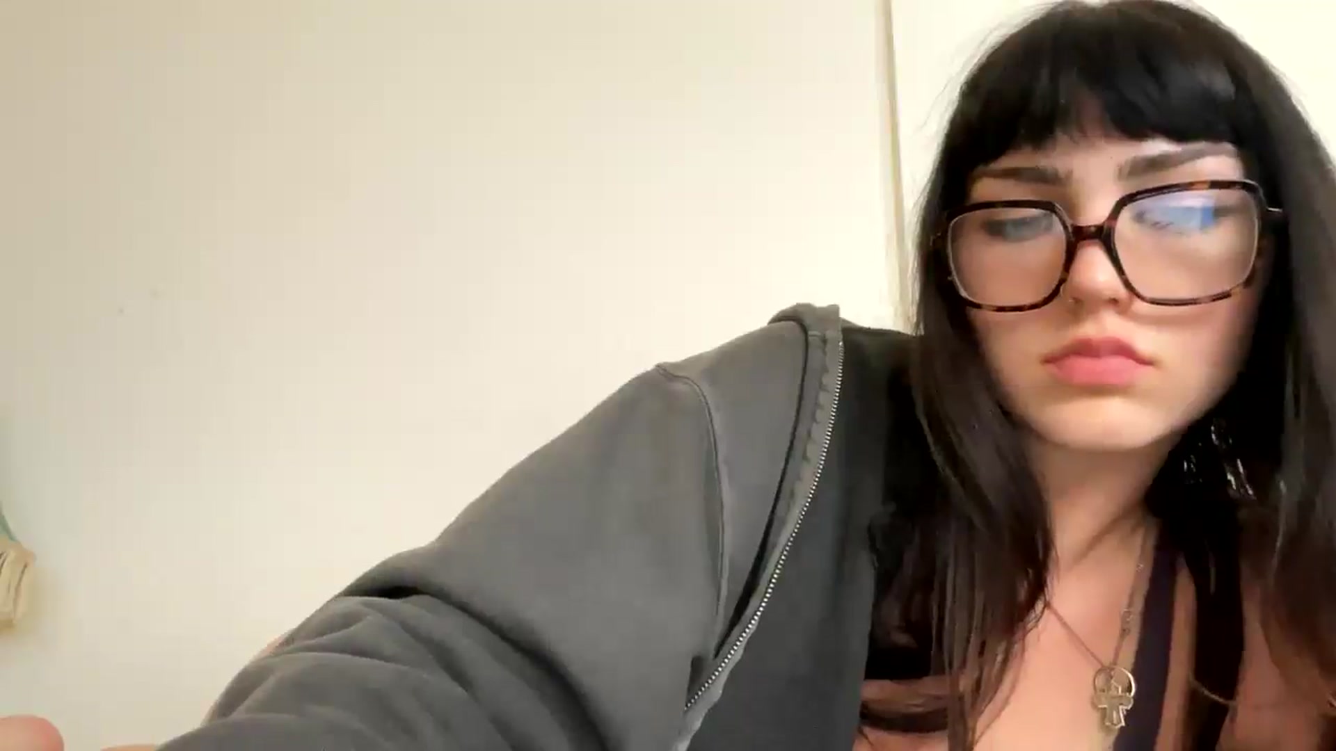 Gallery image thumbnail from SpencerJune's myfreecams stream on, 03/10/2025, 21:30 image 18 of 20