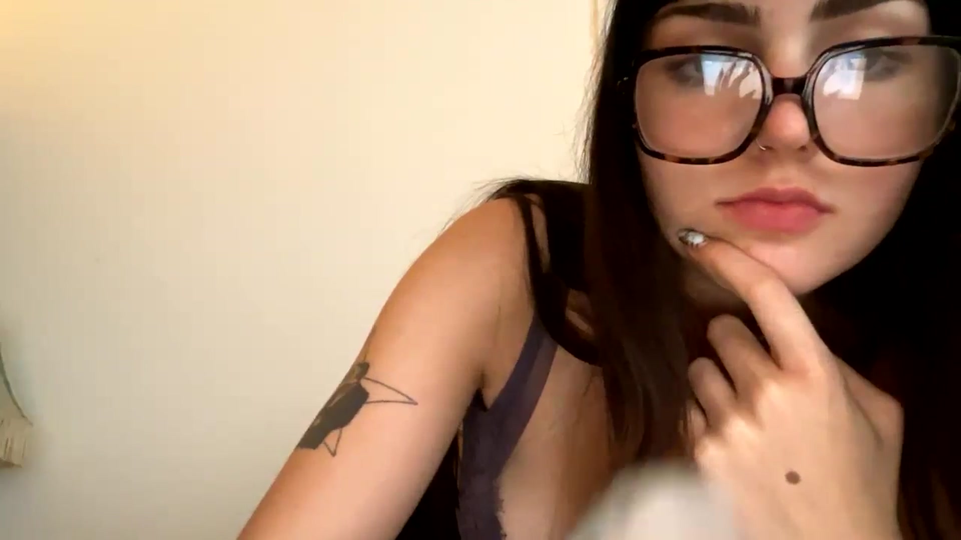 Gallery image thumbnail from SpencerJune's myfreecams stream on, 04/03/2025, 24:59 image 12 of 20