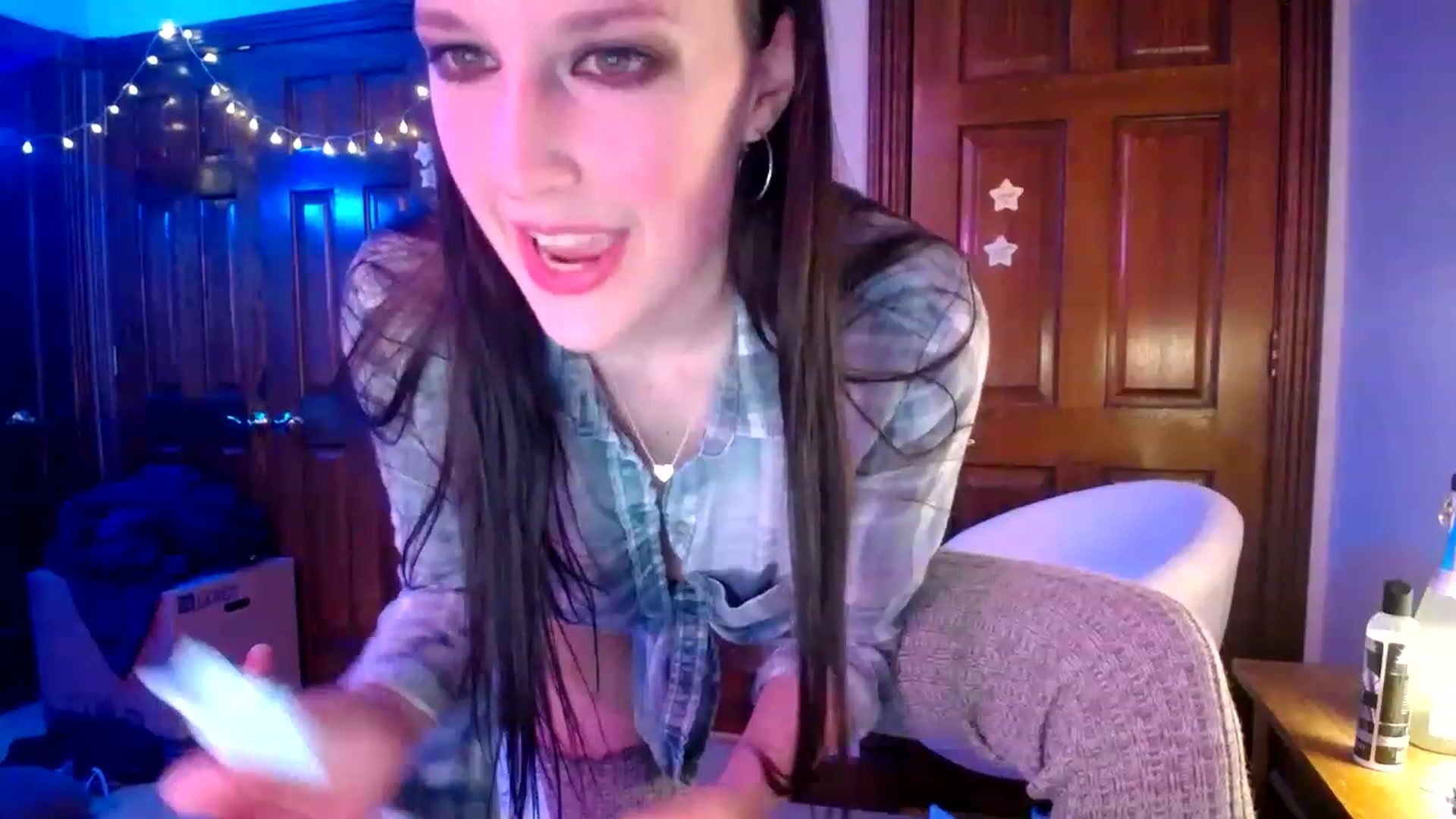 Gallery image thumbnail from Sphenoids's myfreecams stream on, 11/15/2022, 02:59 image 10 of 20