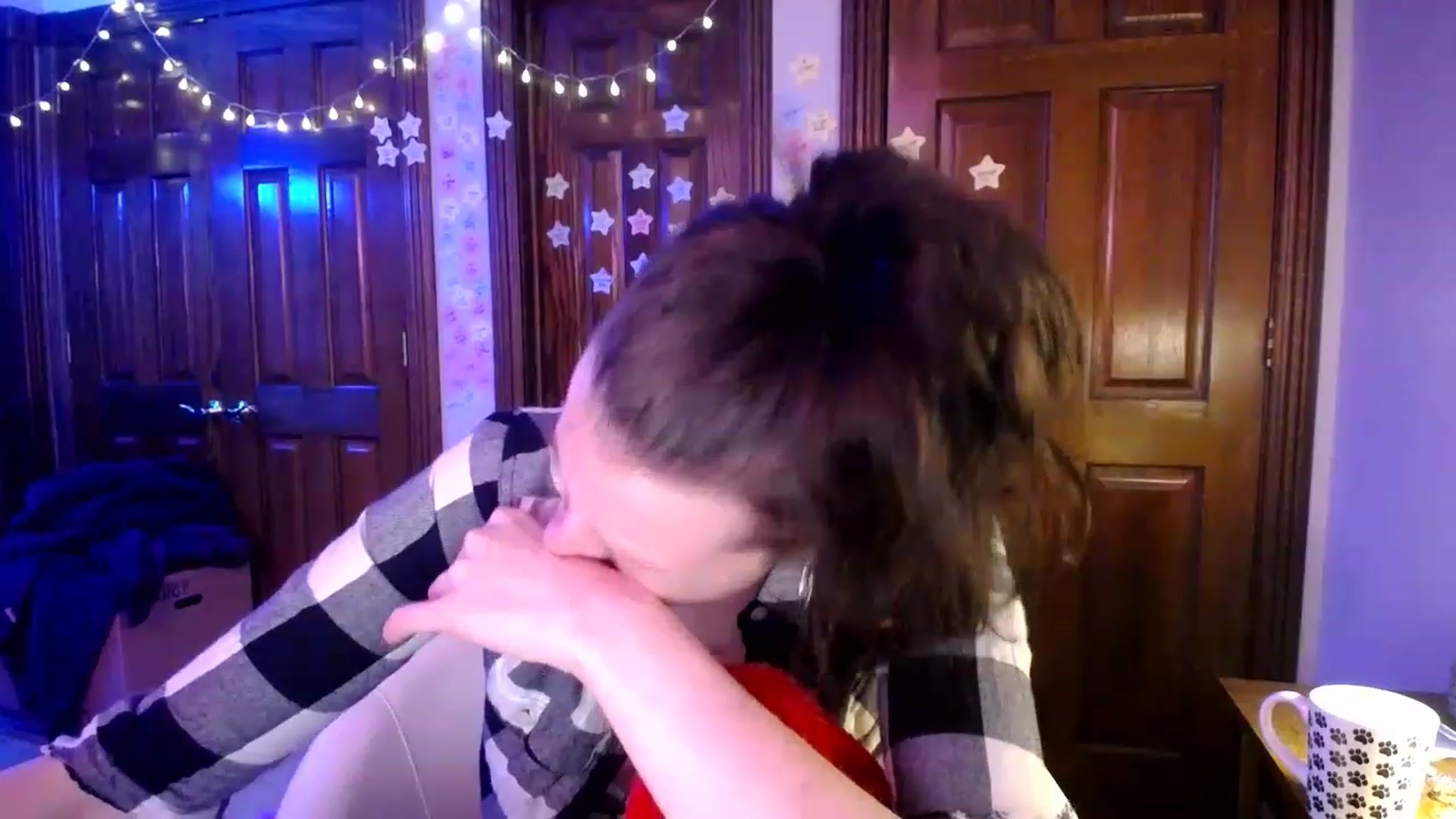 Gallery image thumbnail from Sphenoids's myfreecams stream on, 11/21/2022, 24:57 image 11 of 20