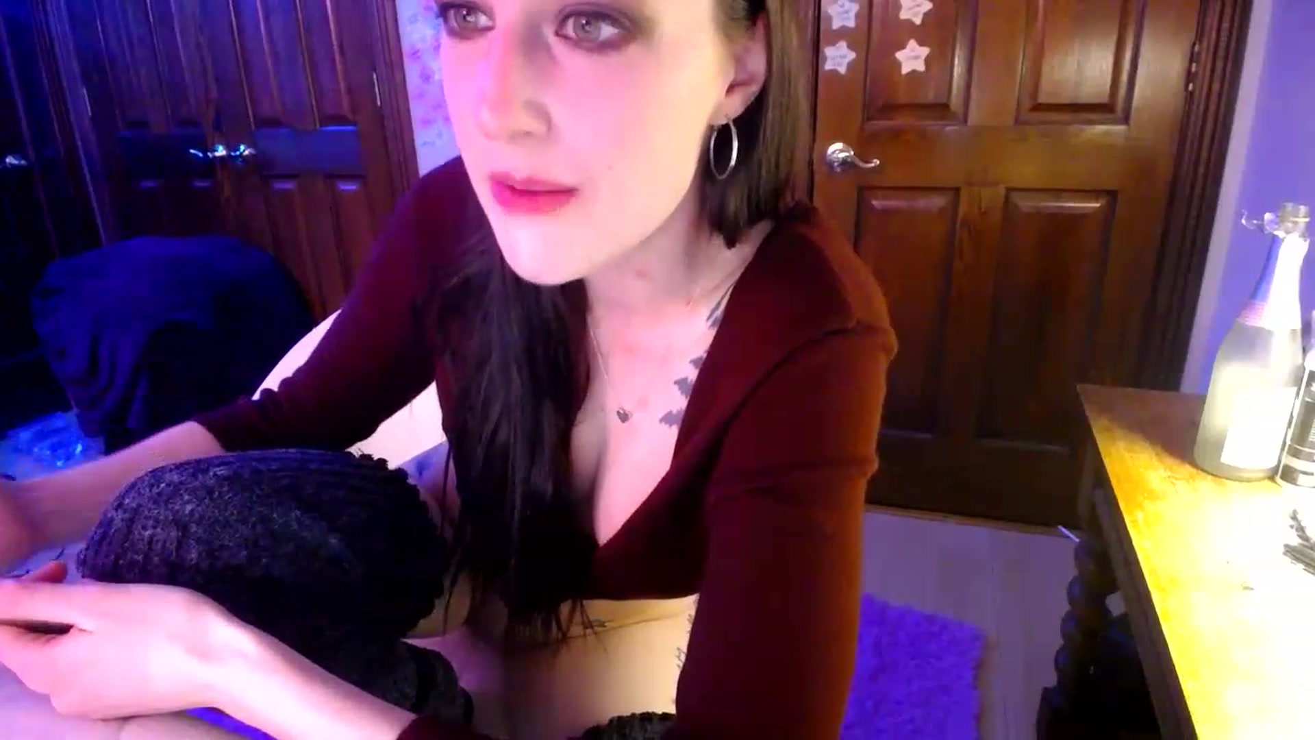 Gallery image thumbnail from Sphenoids's myfreecams stream on, 12/01/2022, 08:12 image 20 of 20