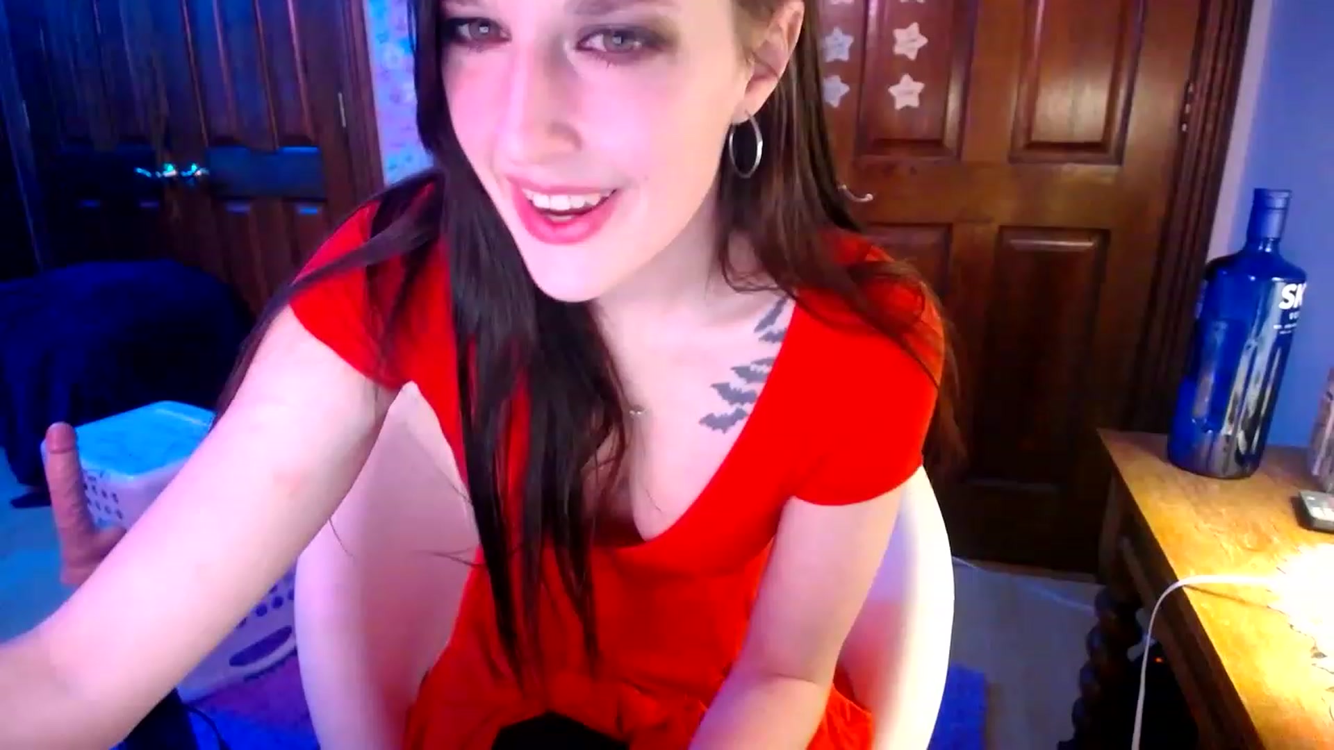 Gallery image thumbnail from Sphenoids's myfreecams stream on, 12/03/2022, 05:30 image 9 of 20