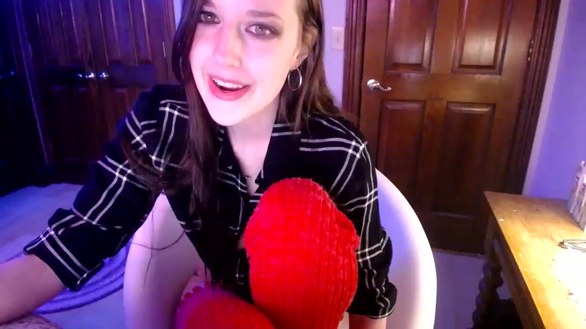 Gallery image thumbnail from Sphenoids's myfreecams stream on, 03/02/2023, 01:58 image 18 of 20