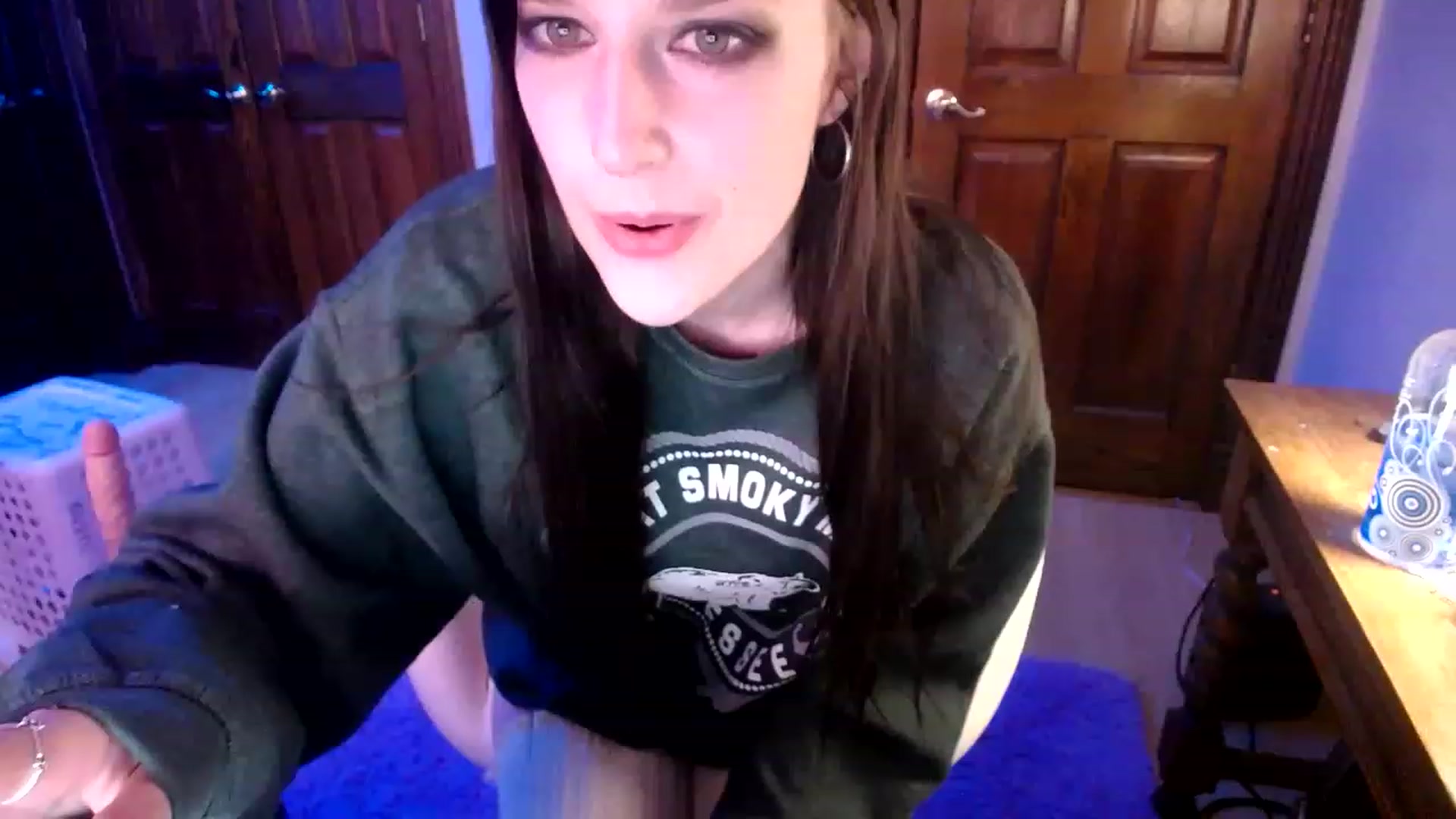 Gallery image thumbnail from Sphenoids's myfreecams stream on, 03/04/2023, 03:19 image 4 of 20