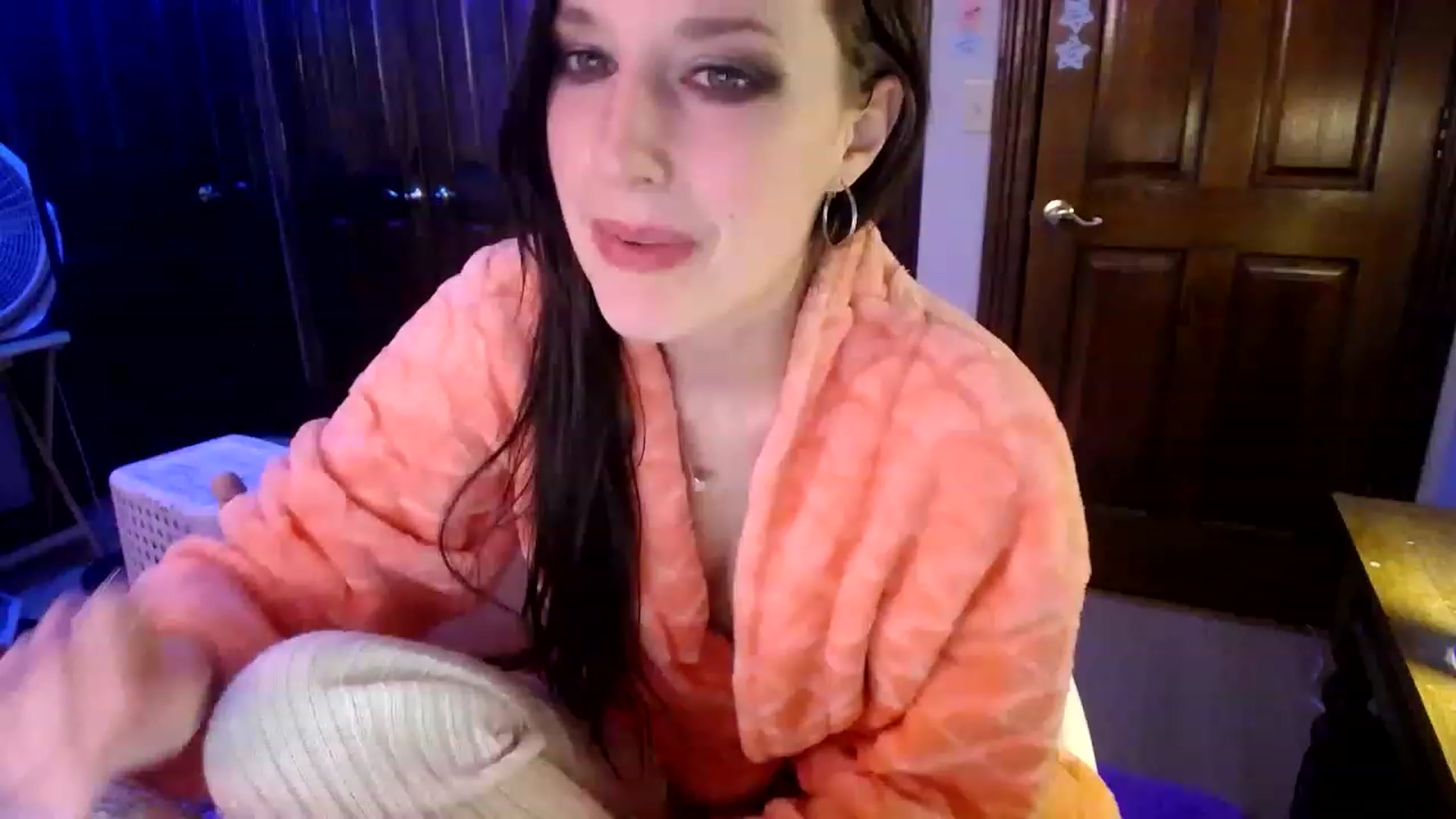 Gallery image thumbnail from Sphenoids's myfreecams stream on, 03/04/2023, 03:42 image 4 of 20