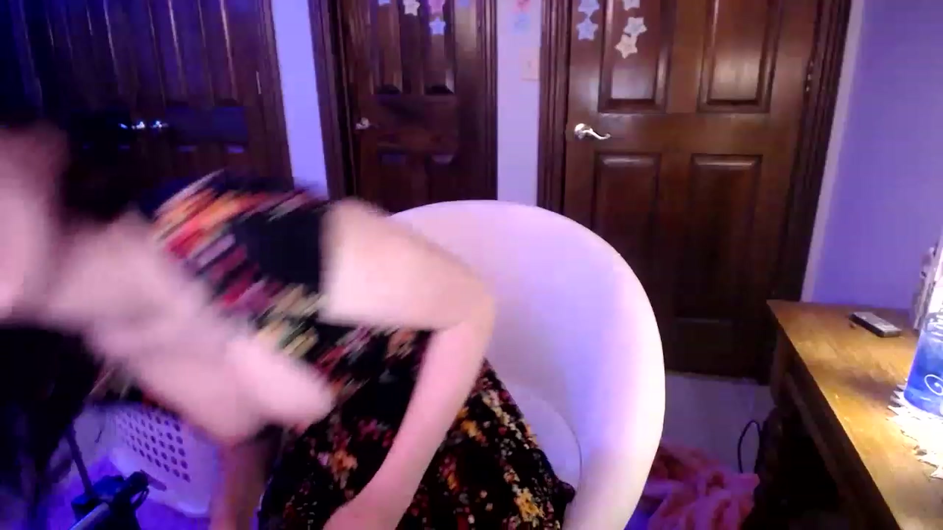 Gallery image thumbnail from Sphenoids's myfreecams stream on, 03/11/2023, 01:42 image 9 of 20