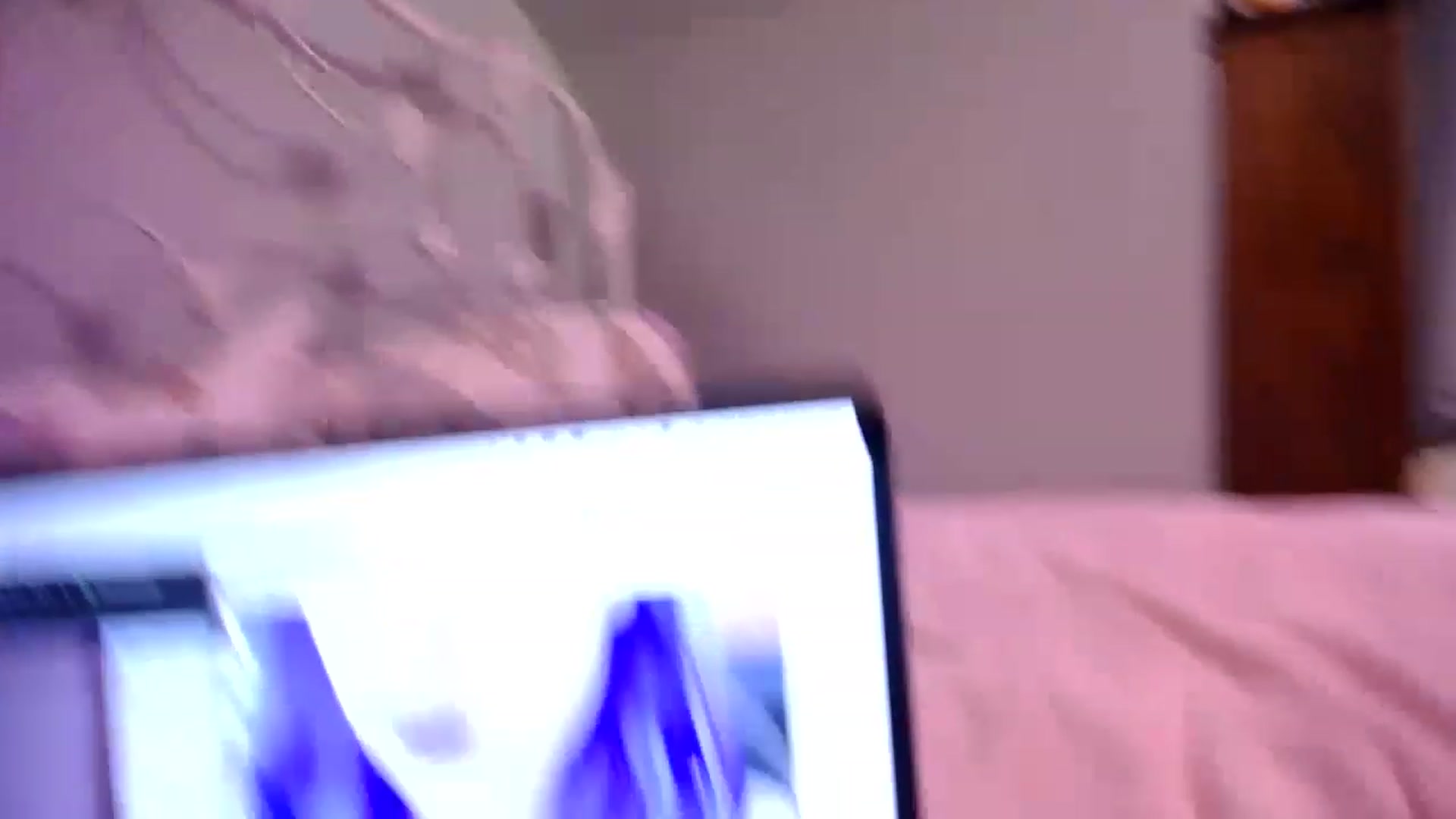 Gallery image thumbnail from Sphenoids's myfreecams stream on, 03/25/2023, 06:30 image 15 of 20