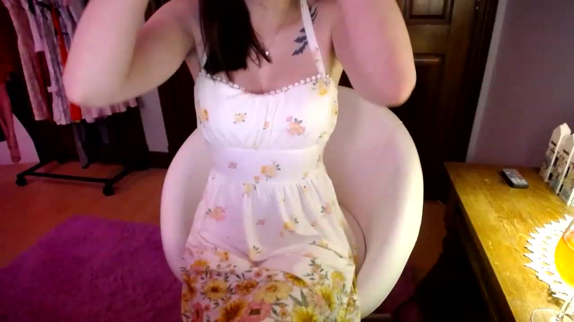 Gallery image thumbnail from Sphenoids's myfreecams stream on, 05/05/2023, 23:47 image 2 of 20