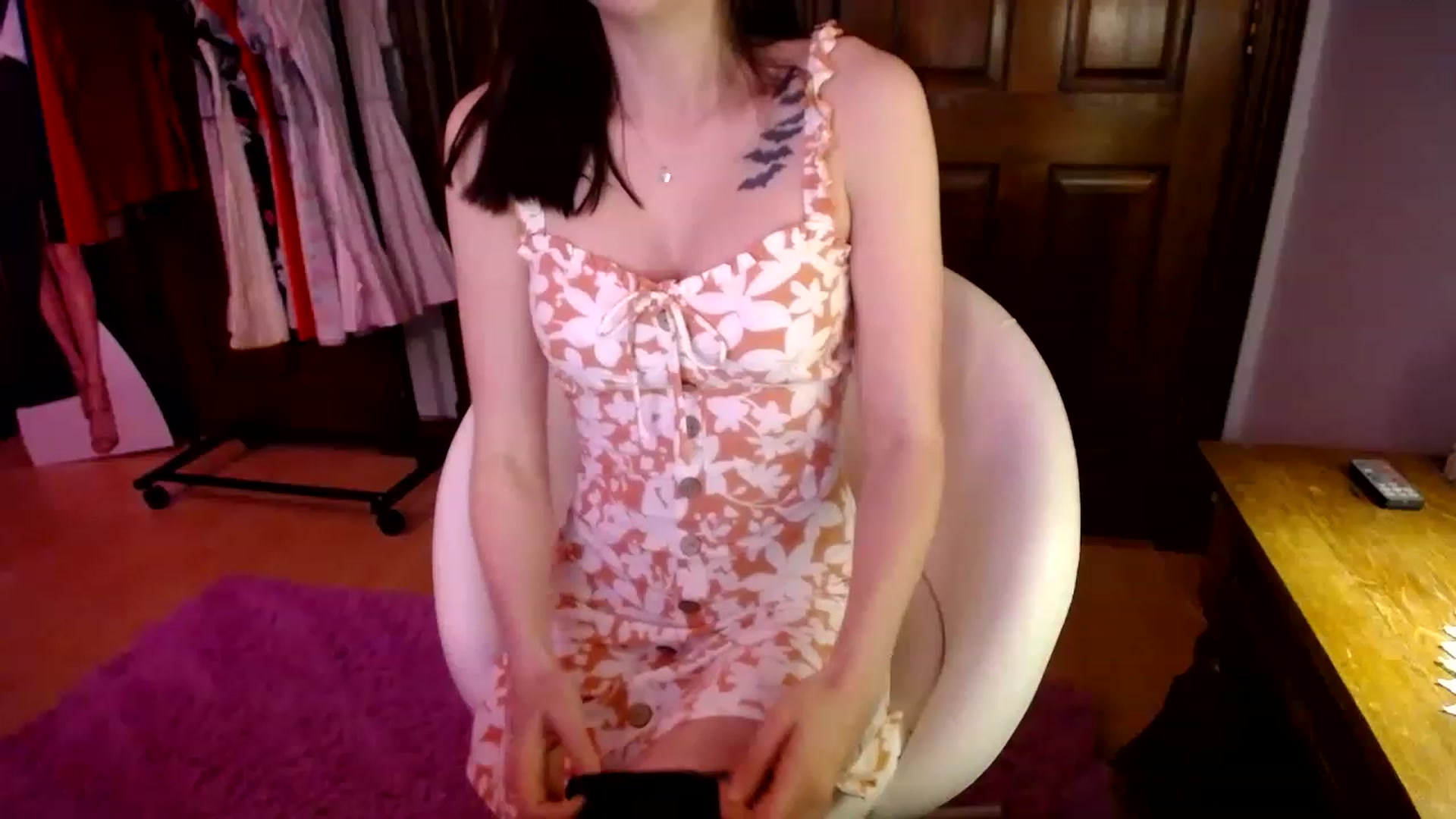 Gallery image thumbnail from Sphenoids's myfreecams stream on, 05/05/2023, 23:47 image 20 of 20